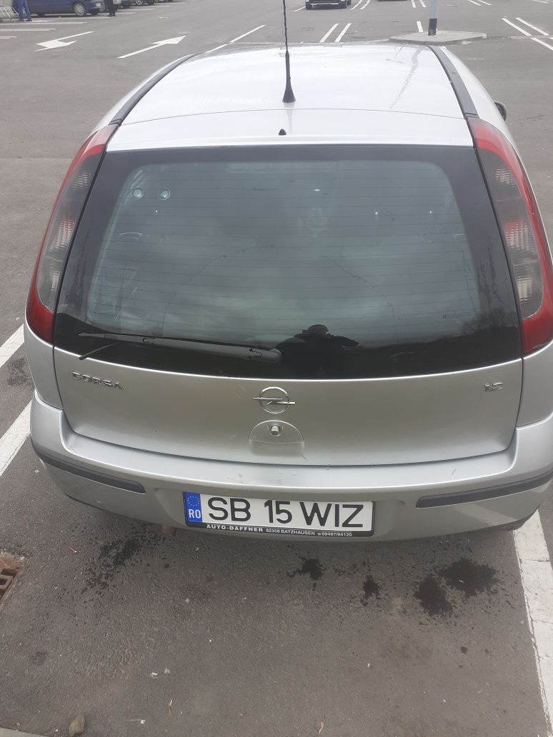 Opel corsa c ,motor 1,2 benzina