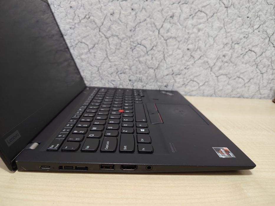 16 потоков ThinkPad T14s 14" IPS FHD/RYZEN 7 PRO 4750U/16GB/256GB NVMe