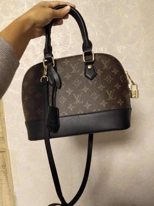 Продам сумки  новые