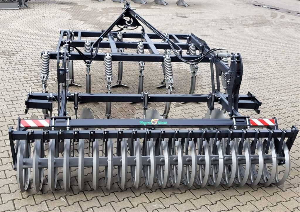 Cultivator de miriște Agro-Tom model APSP 3