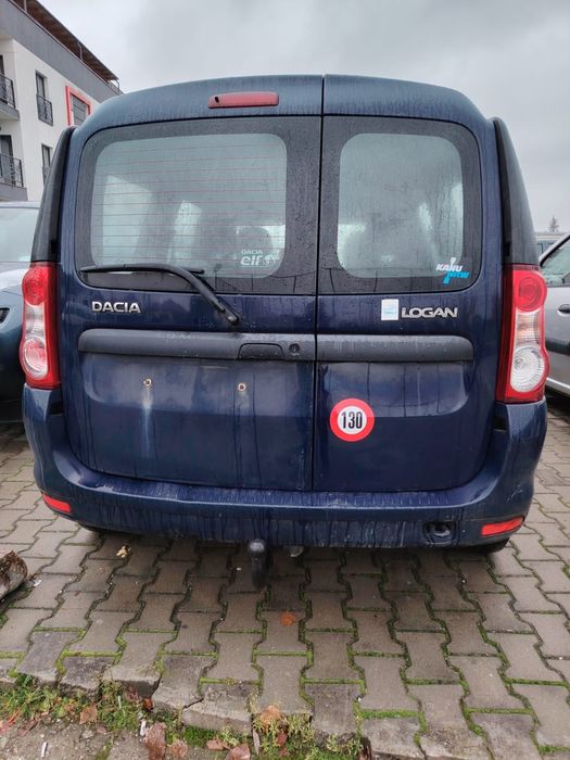 Vand Dacia Logan Mcv 1.6mpi/5 locuri /2011 euro5.