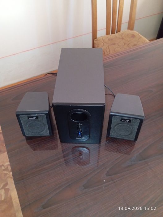 Калонка Genius. model NO.SW 2.1 355.
