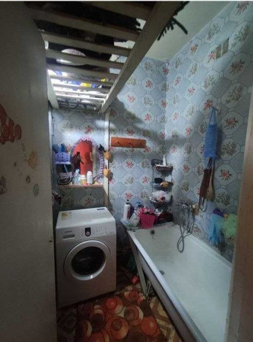 Продаётся 2/3/4 Юнусабад 7 . торец. 51м2. ор-р Альфраганус университет