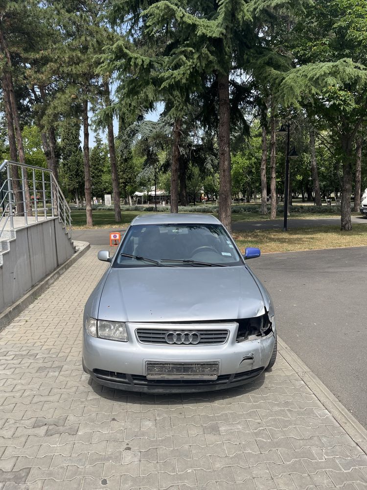 Audi a3 1.6 на части