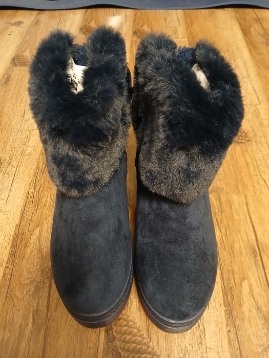 Cizme cu puf Zapatos