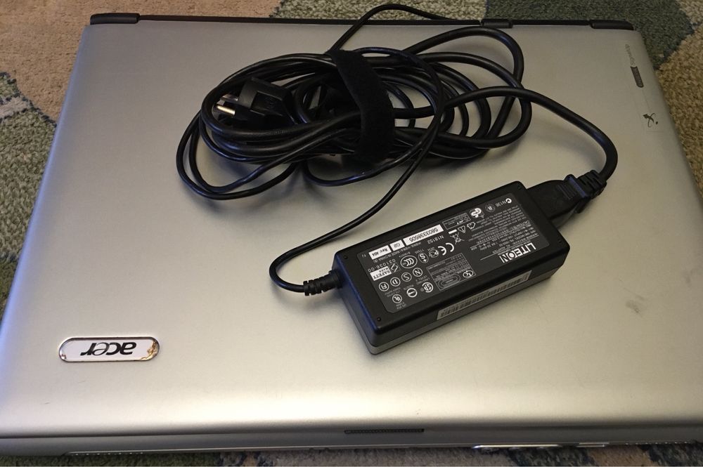Laptop acer 3003 - pt programul Rabla