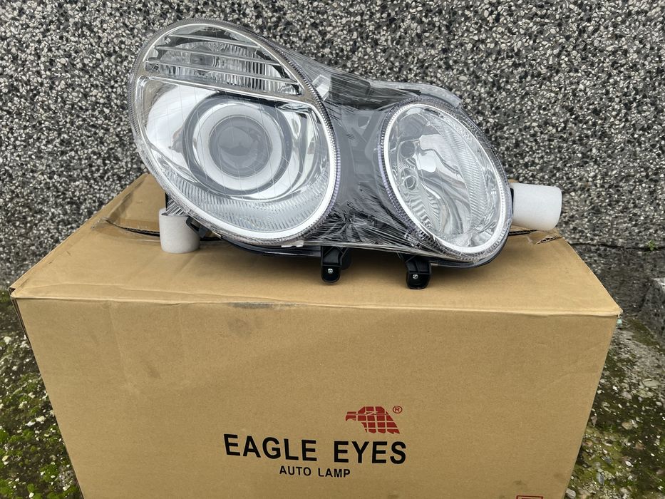 Десен фар за мерцедес w211 facelift