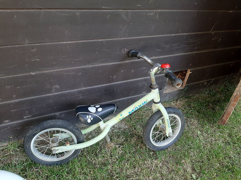 Biciclete de vânzare