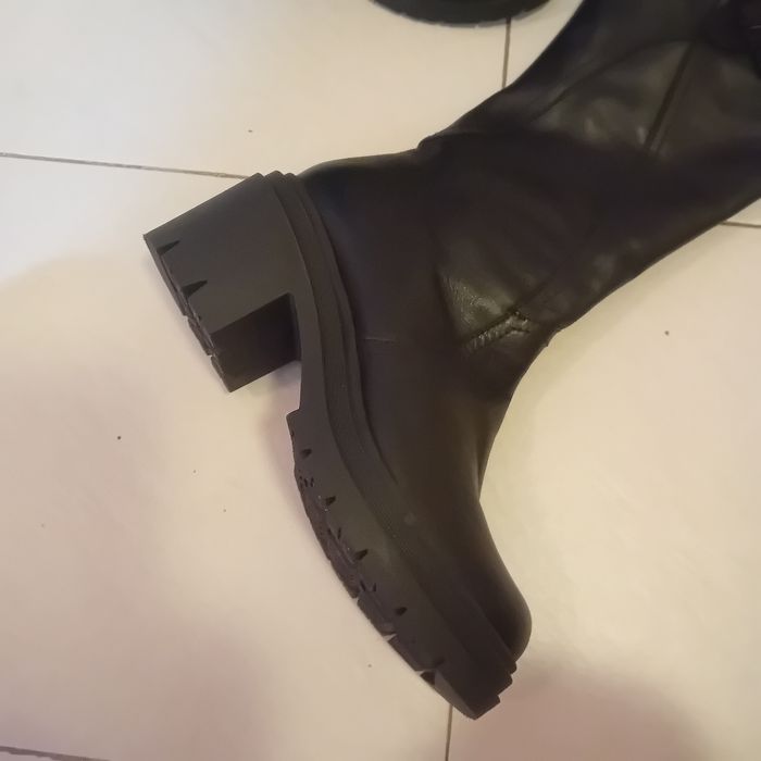 Дамски зимни ботуши