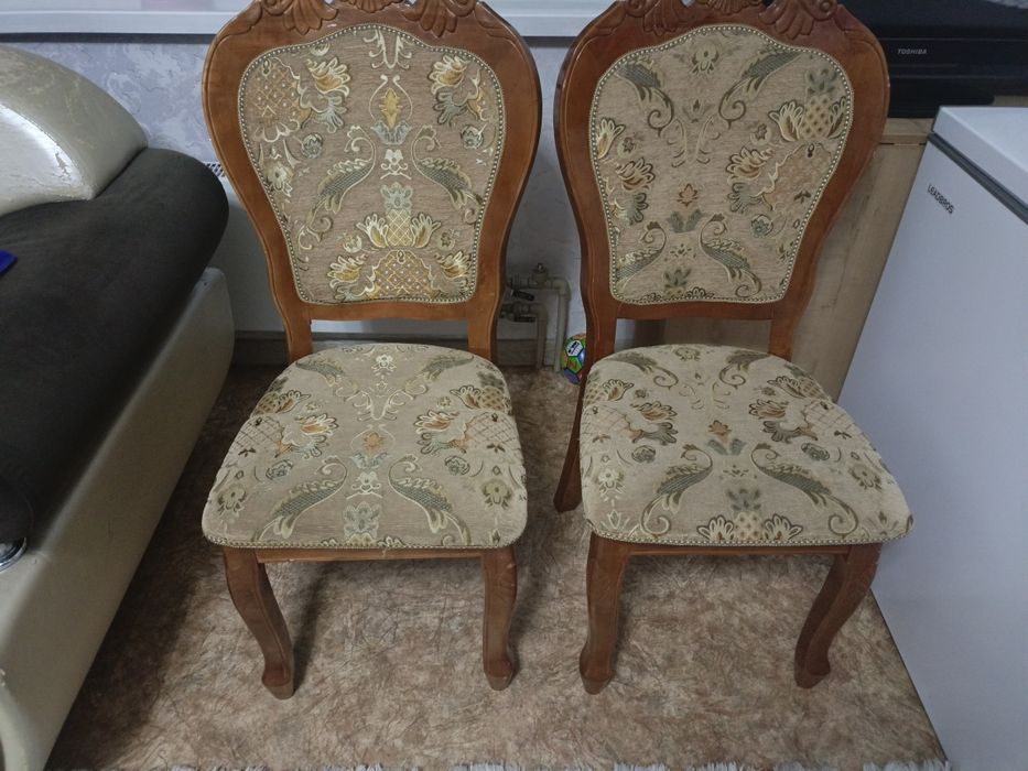 Продам стулья в хорошем состоянии