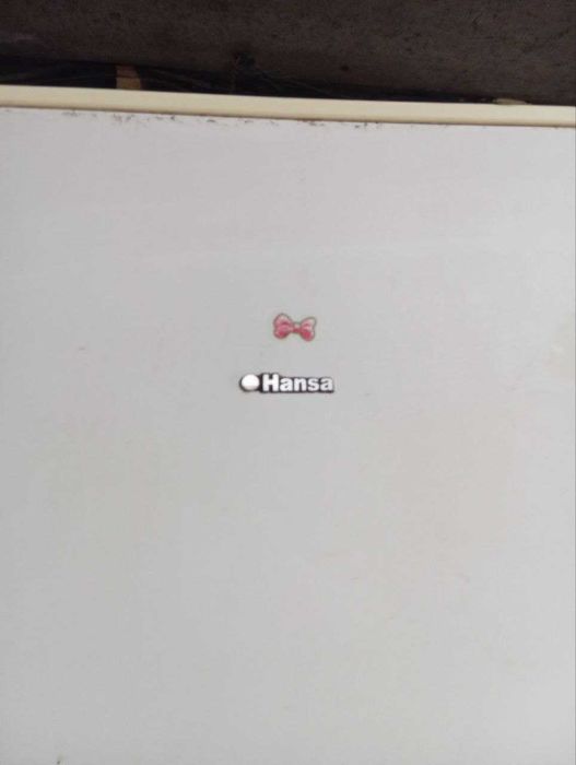 Холодильник HANSA срочно