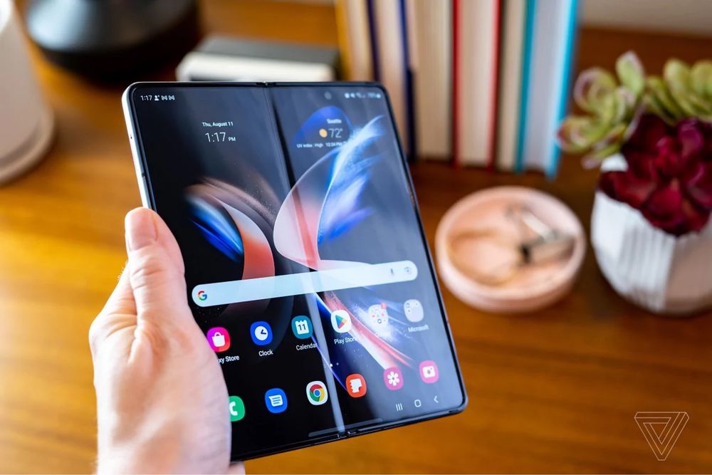 Смартфон Samsung Galaxy Z Fold 4