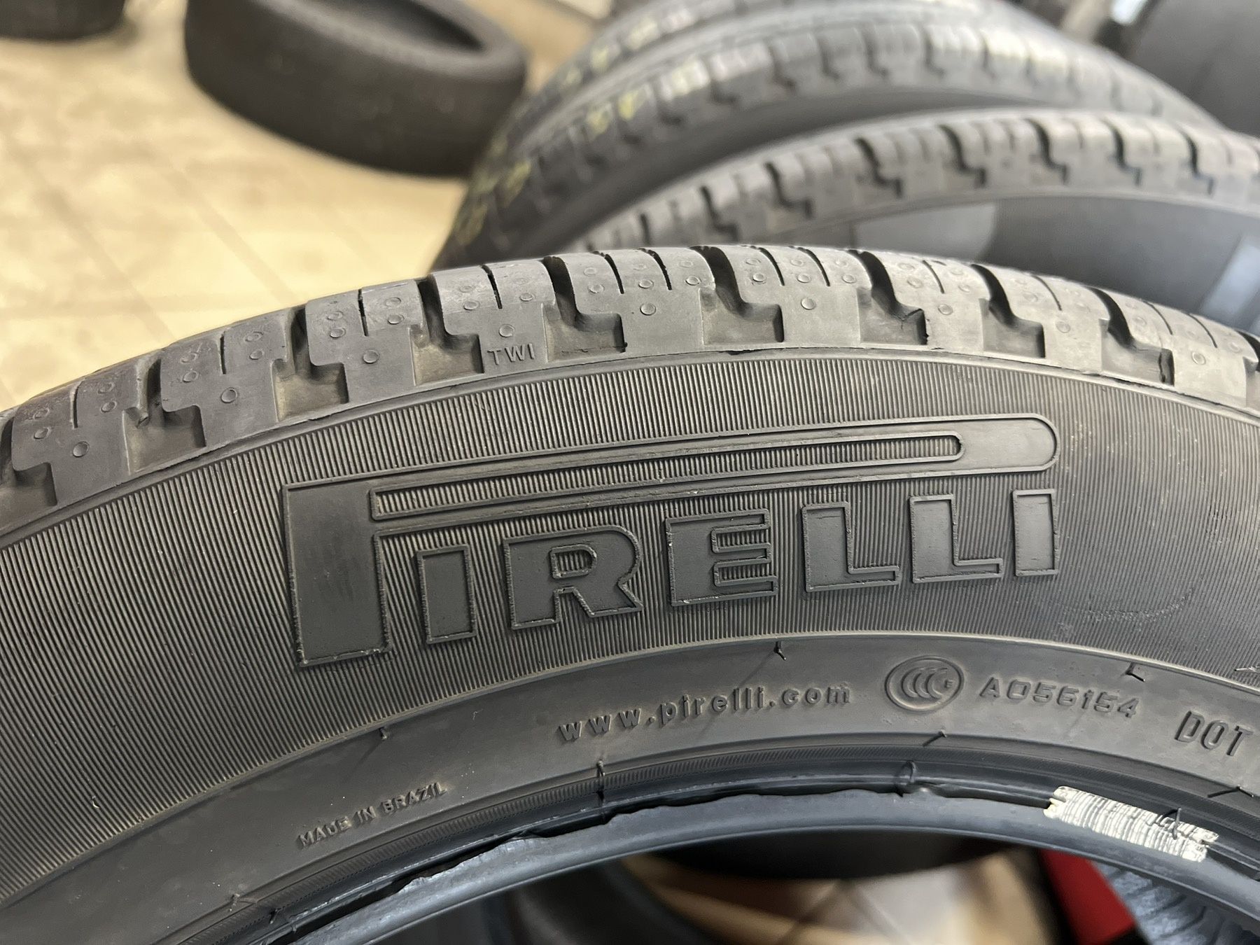 Летни гуми 215/60 R17 Pirelli