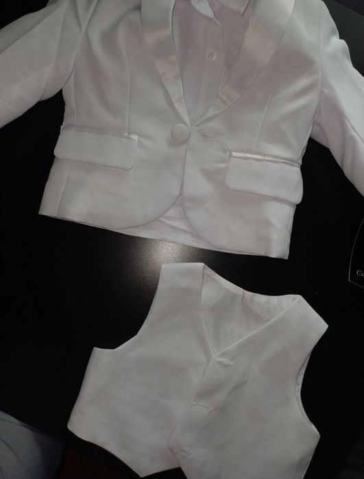 Costum bebe 0-3 luni