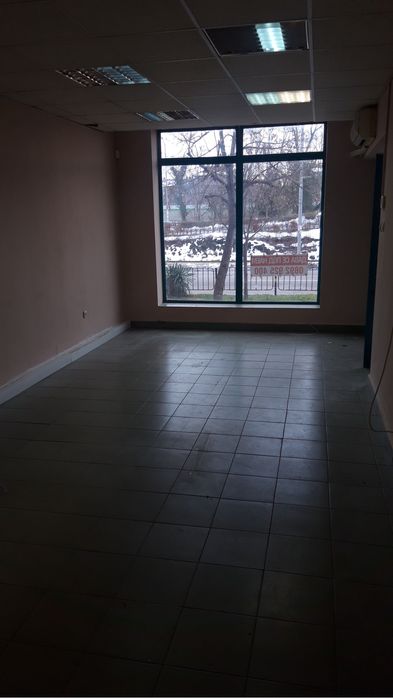 Дава се под наем Магазин в Димитровград - 50 кв.м за 350 € - Снимка #2