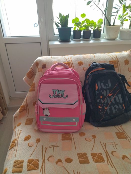 Рюкзаки разные  есть коричневый