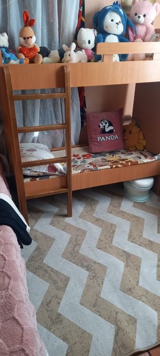 Продам детскую двухъярусную кровать