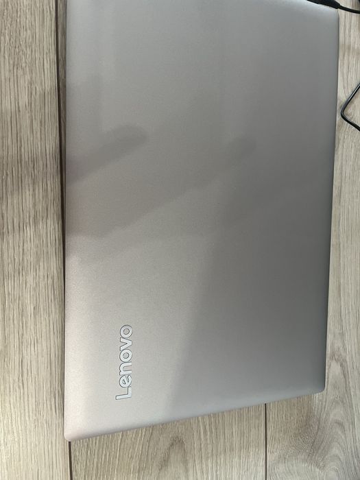 Лаптоп Lenovo 320