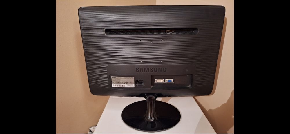 Monitor computer Samsung SyncMaster B2230