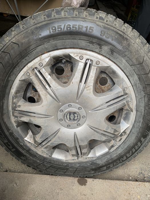 Продам зимние шины