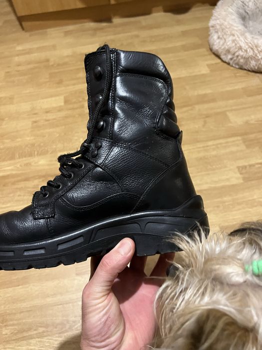 Високи полицейски обувки