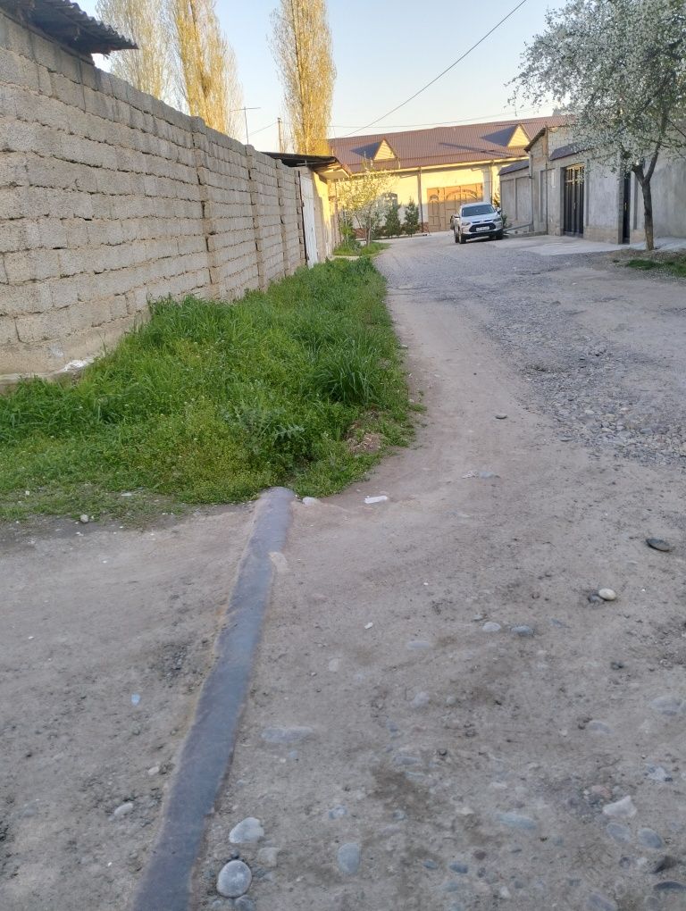 Yer uchastka sotiladi. 6 sotix.