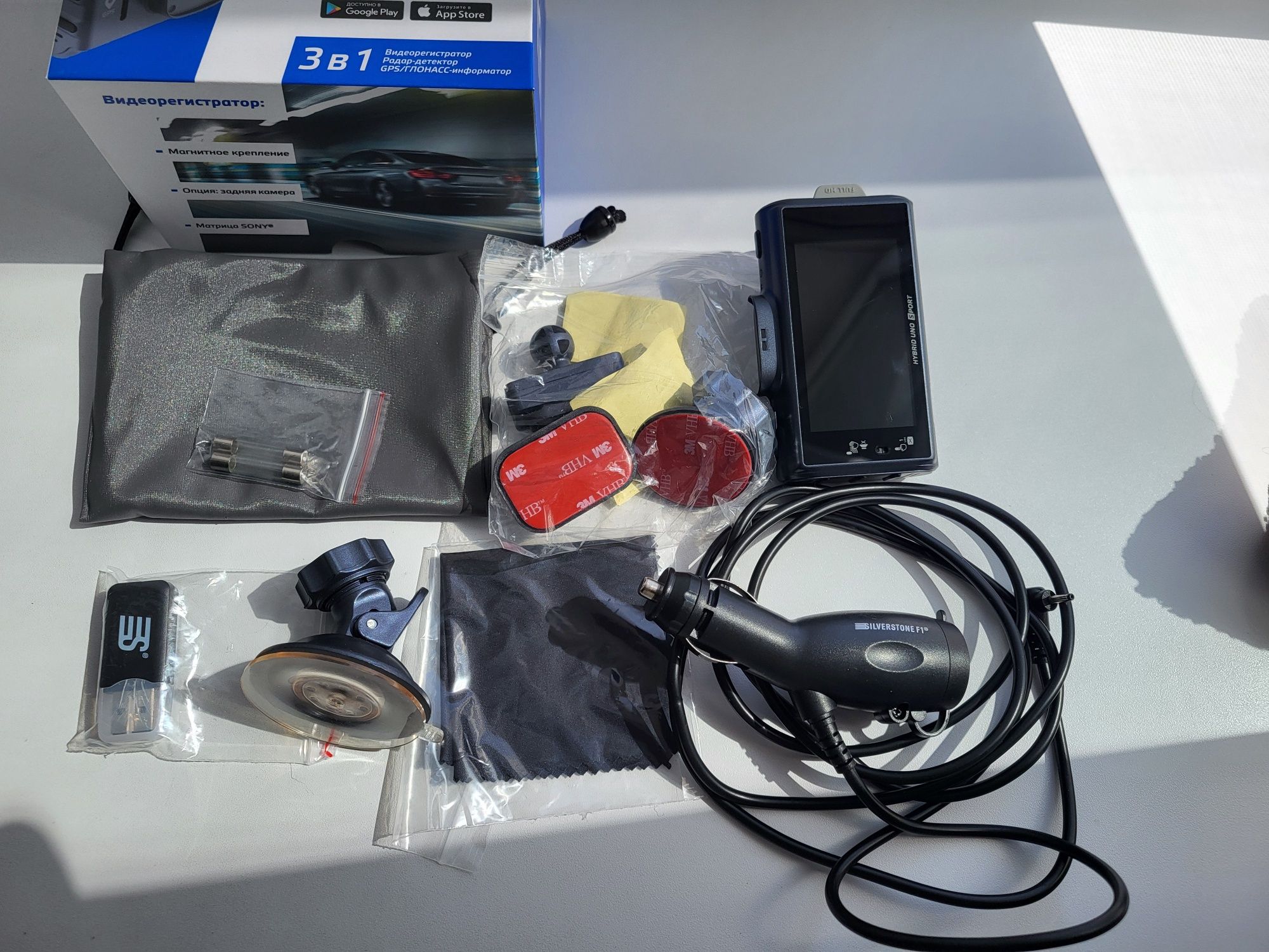 Видеорегистратор Silverstone F1 Hybrid Uno Sport WiFi. Комбо устройств
