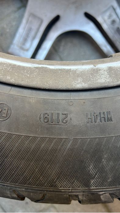 Vand jante audi si anvelope de iarna