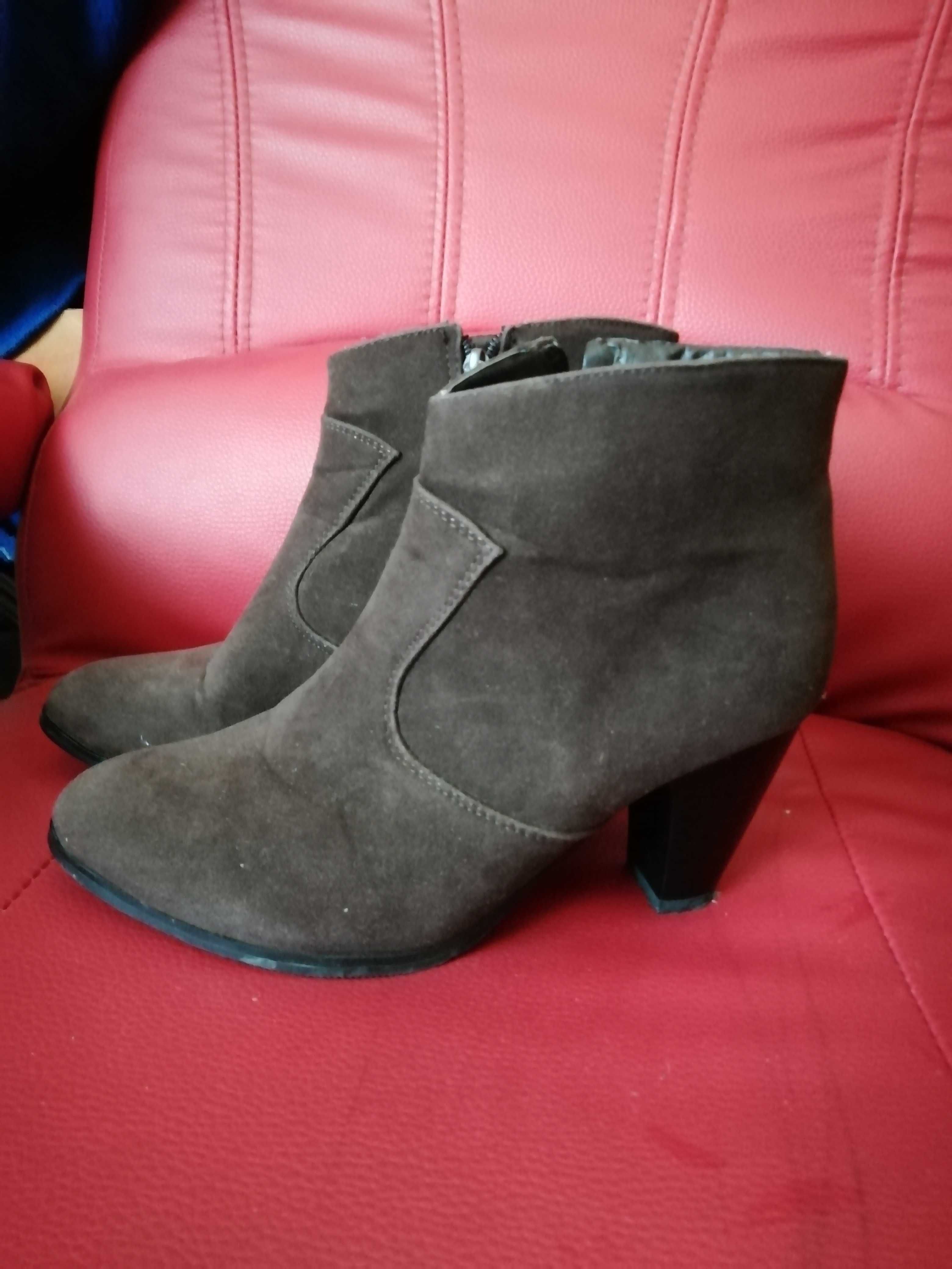 Botine TEX marimea 38