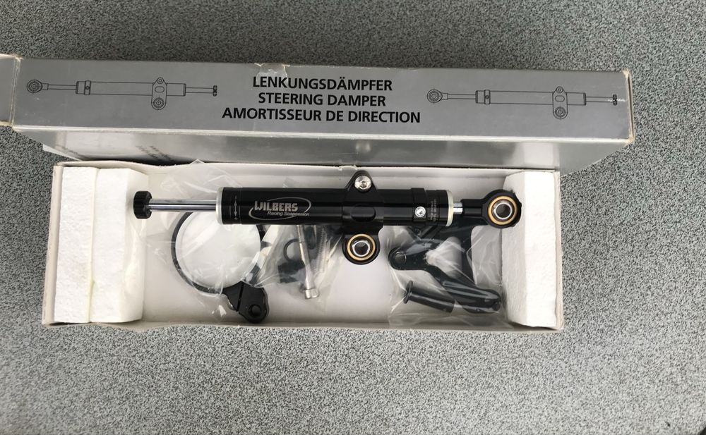 Batterii si accesorii moto