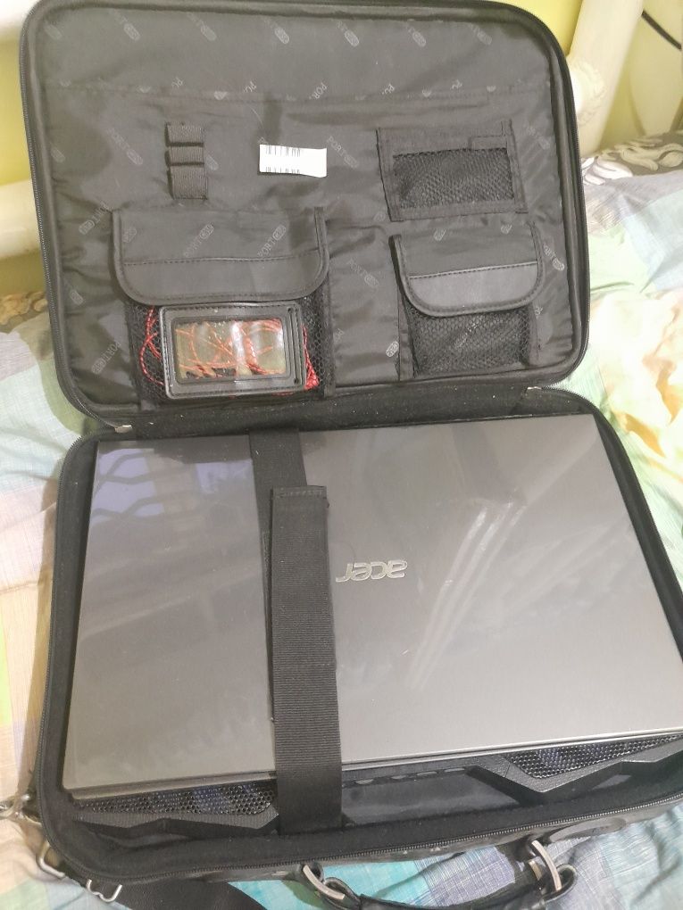 Ноутбук Acer Aspire