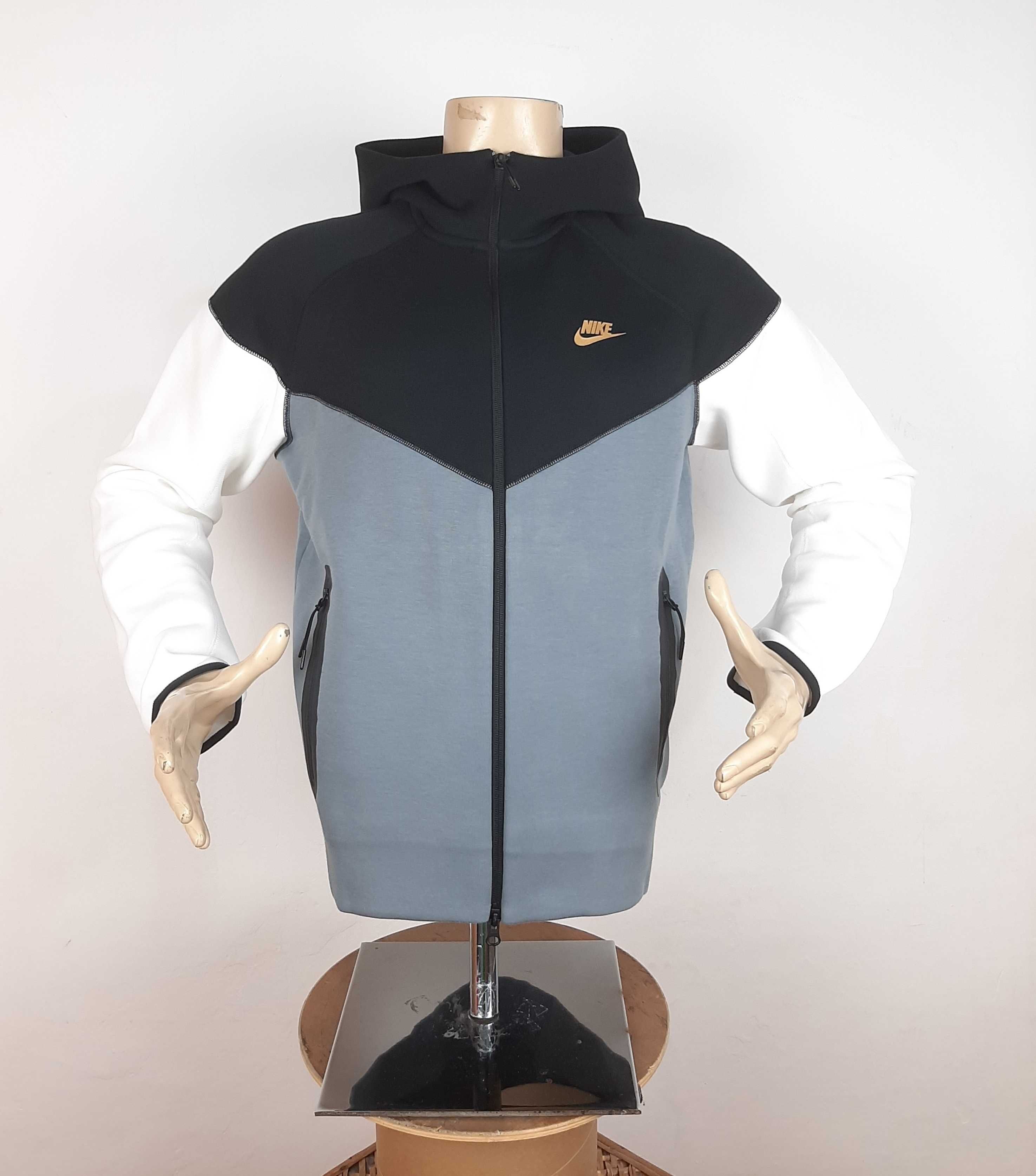 Nike Tech Fleece Windrunner - Оригинално мъжко горнище размер M