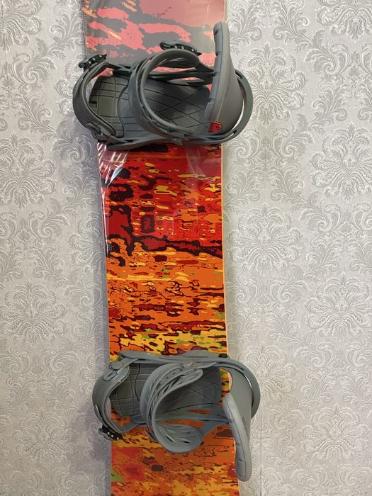 Placa snowboard 150 cm cu legaturi