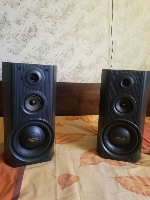 Тонколони Technics SB-CH610
