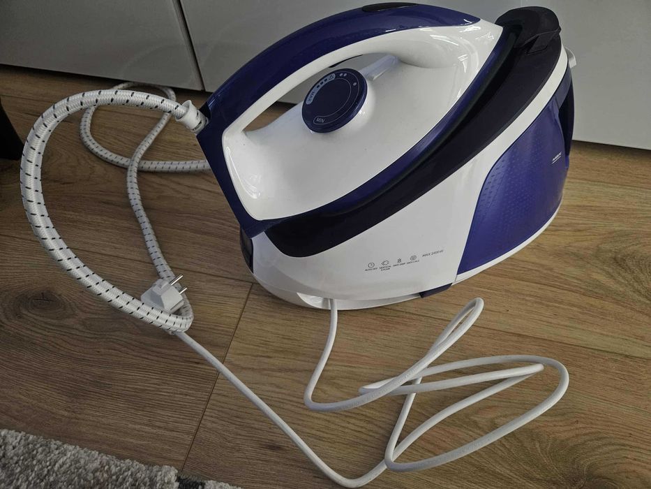 Станция за парно гладене Switch ON, 2400W, 1, 8L, 6.5 Bar, Син