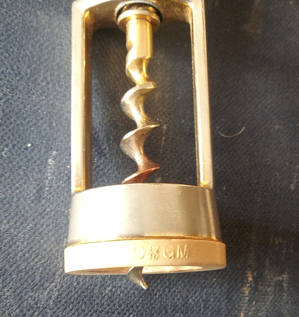 Tirbușon vechi tip clopot DRGM Germania 1950
