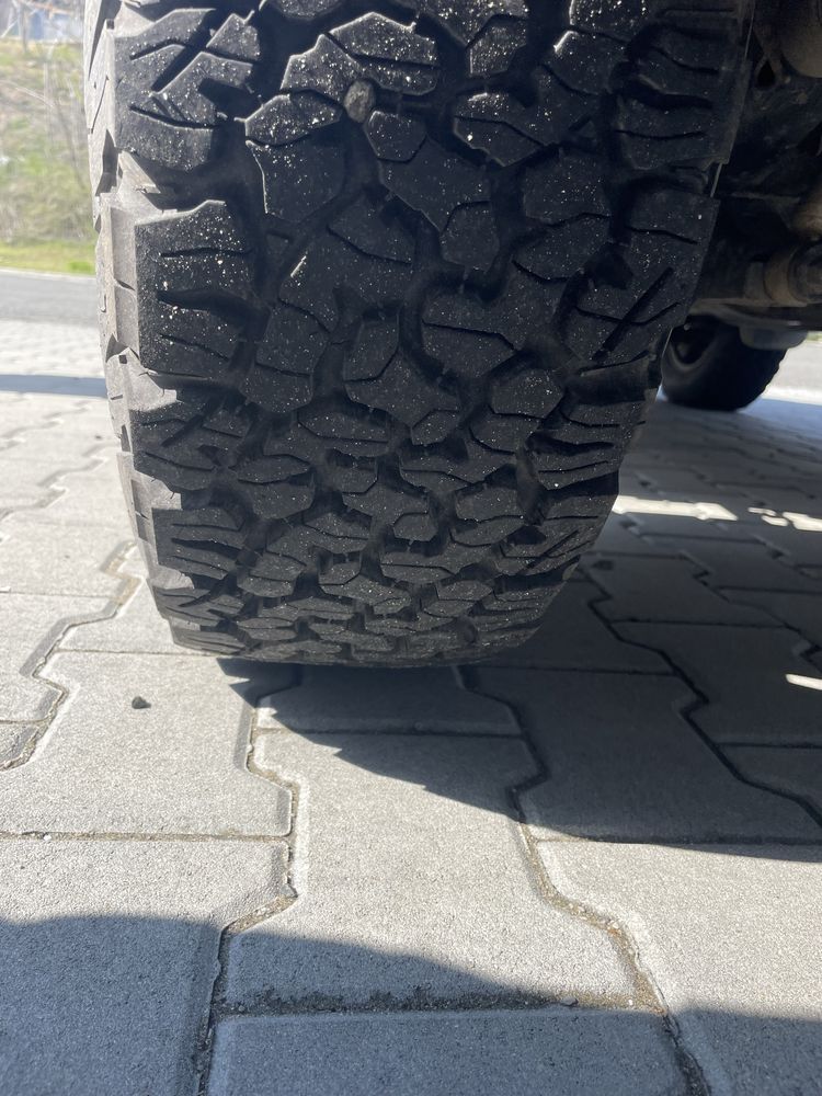 BF Goodrich 235/70r16