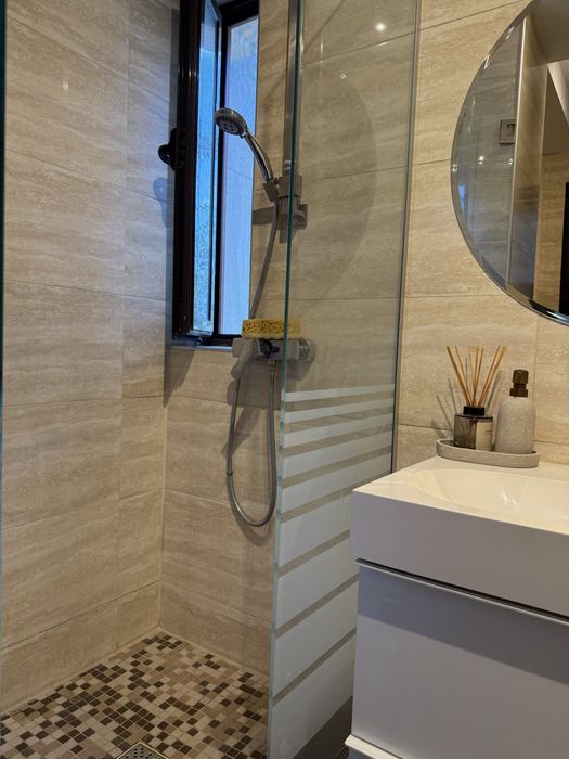 Apart. 2 cam mobilat-utilat+loc parcare subteran+terasa