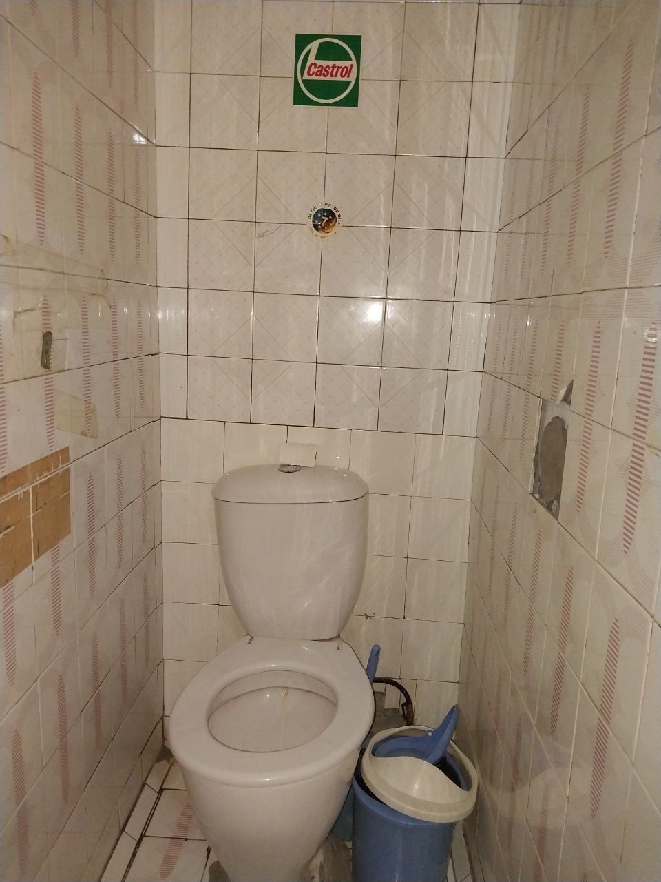 2 xonali ui sotiladi Bodomzor masjid