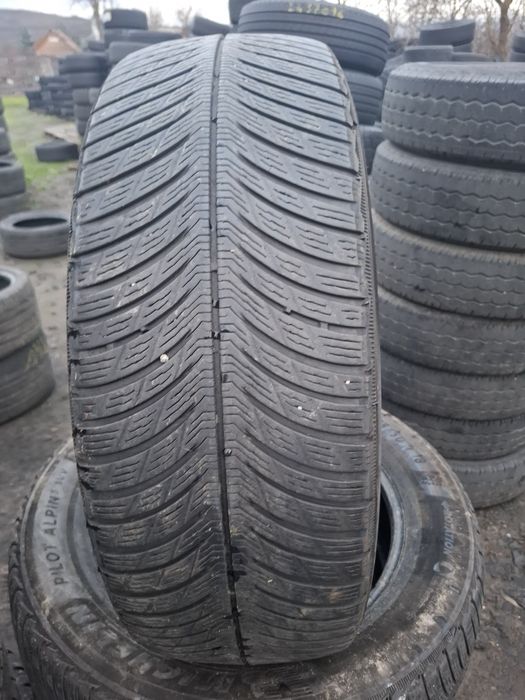 Vand set 4 anvelope 225 60 18 michelin bune de iarna dot 2021