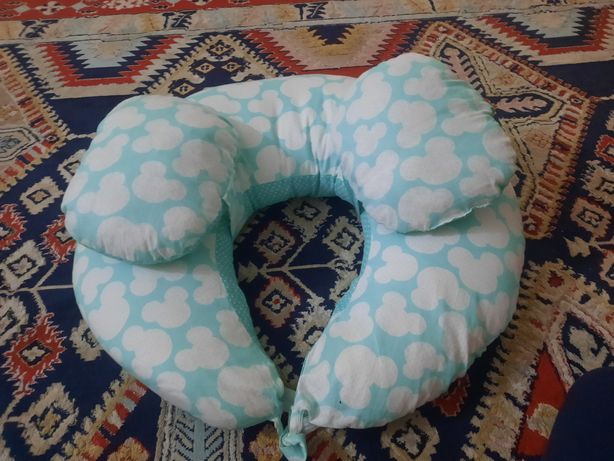 продам подушку для кормления новорожденных и двойни