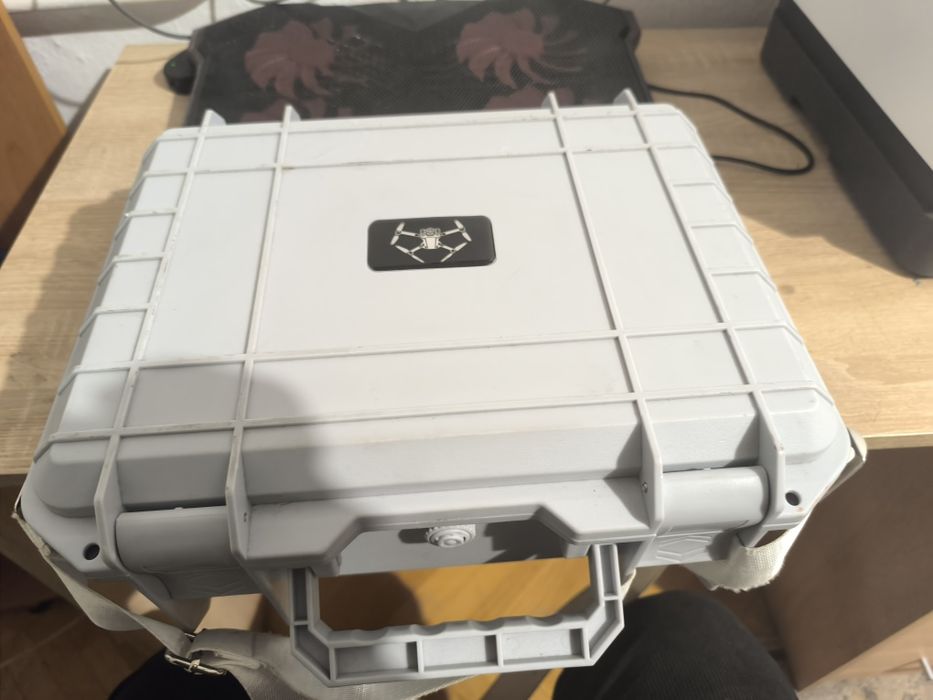 DJI mini 4 pro с 2 батерии цената е крайна!