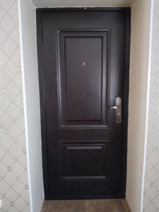Продам дверь
