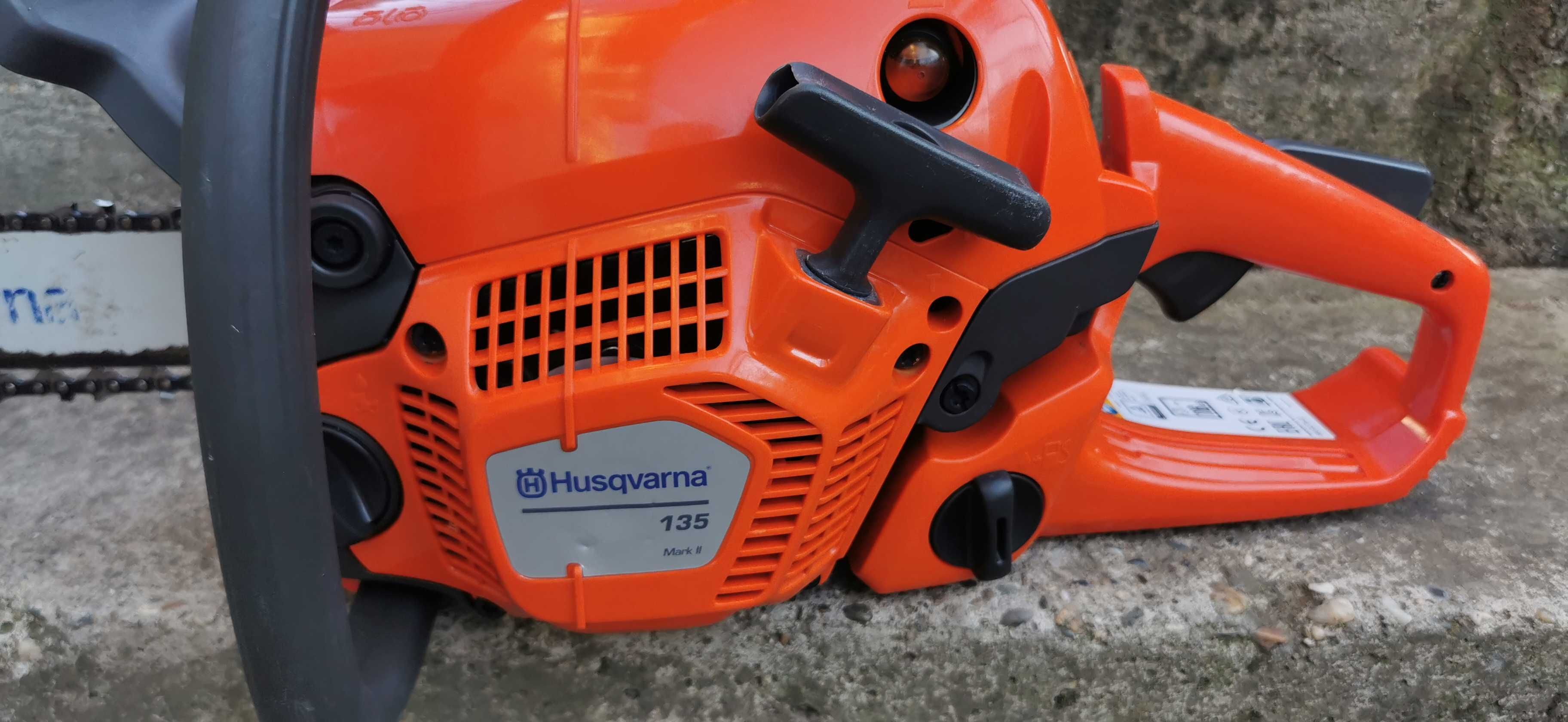 Бензинова резачка Husqvarna 135