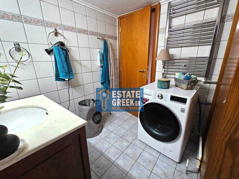 Продава се Тристаен апартамент в Пловдив, Централна гара - 85 кв.м за 1765 €/кв.м - Снимка #7