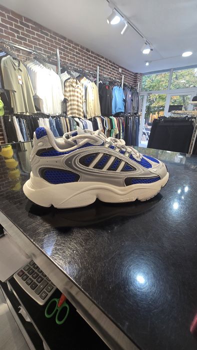 Încălțăminte Adidas sport