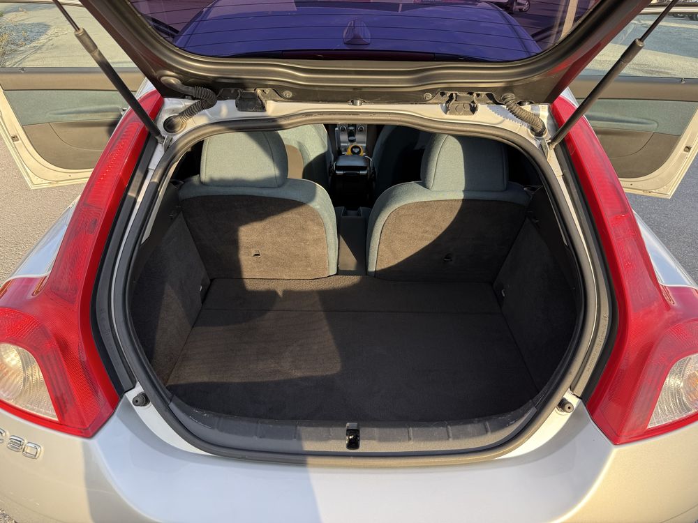 Volvo c30 1.8 бензин