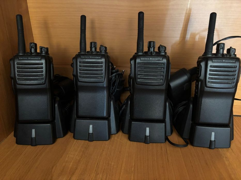 Stație emisie-recepție Vertex VX241-G3-1