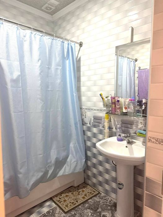 Ок тепа сохил 3/5/9 сотилади