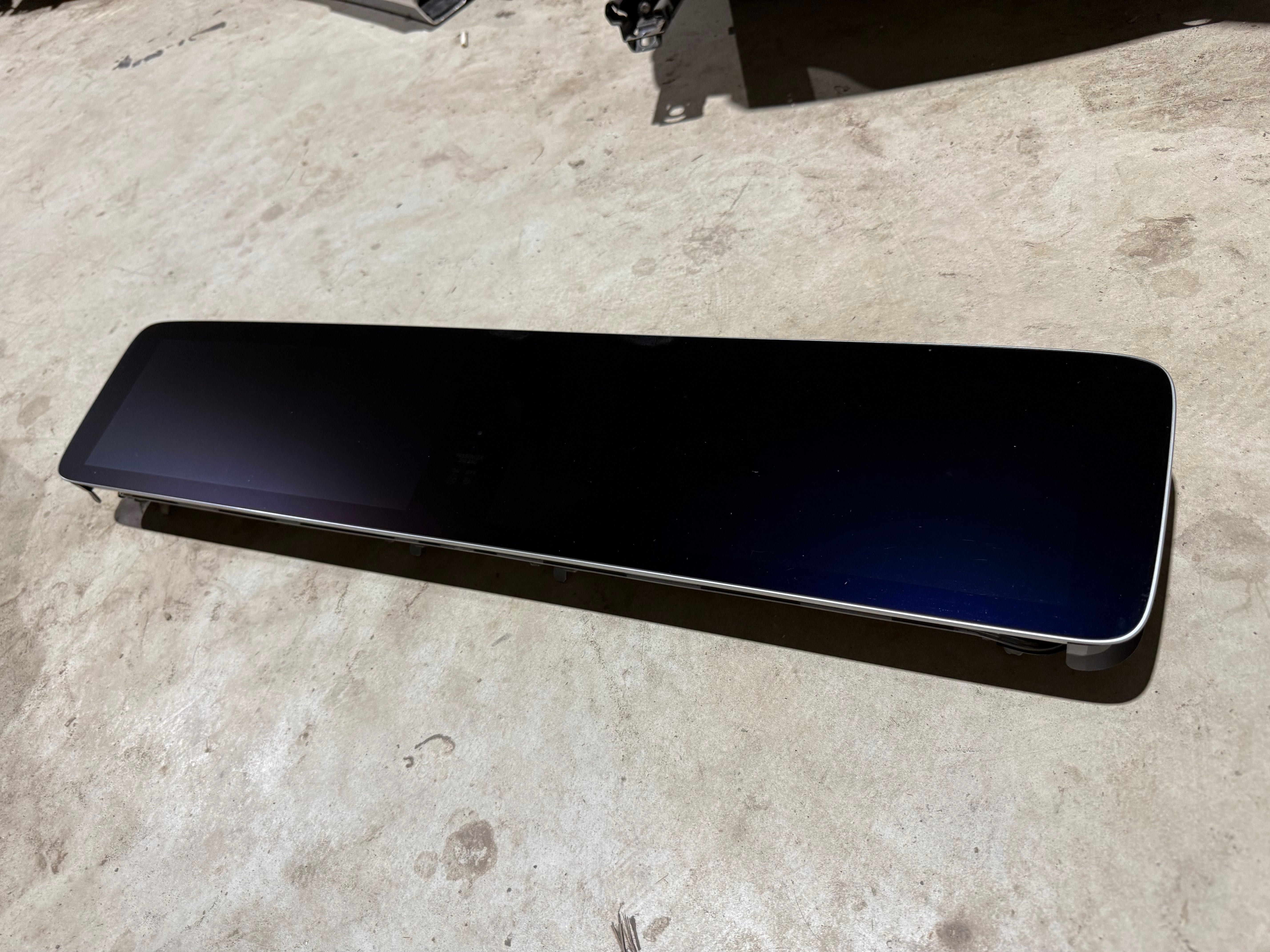 Display central bord ceasuri tableta Mercedes S Class W222 Facelift